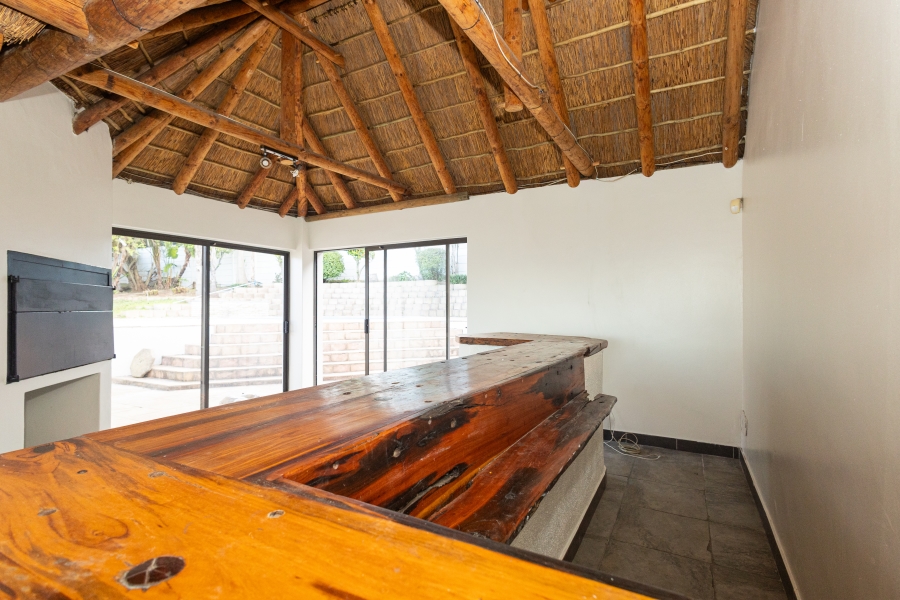 4 Bedroom Property for Sale in Selbourne Western Cape